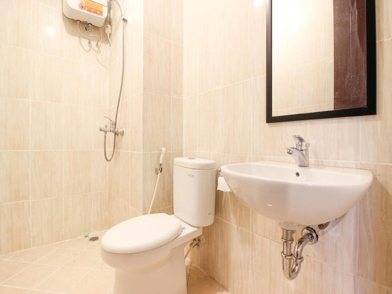 Reddoorz Apartment @ Malioboro City Adisucipto Maguwo Bagian luar foto