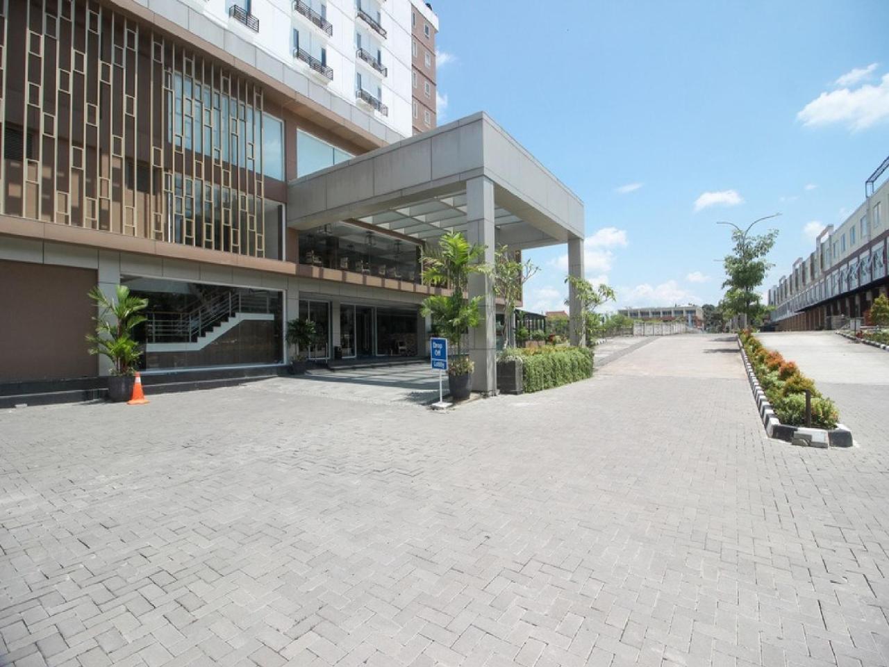 Reddoorz Apartment @ Malioboro City Adisucipto Maguwo Bagian luar foto